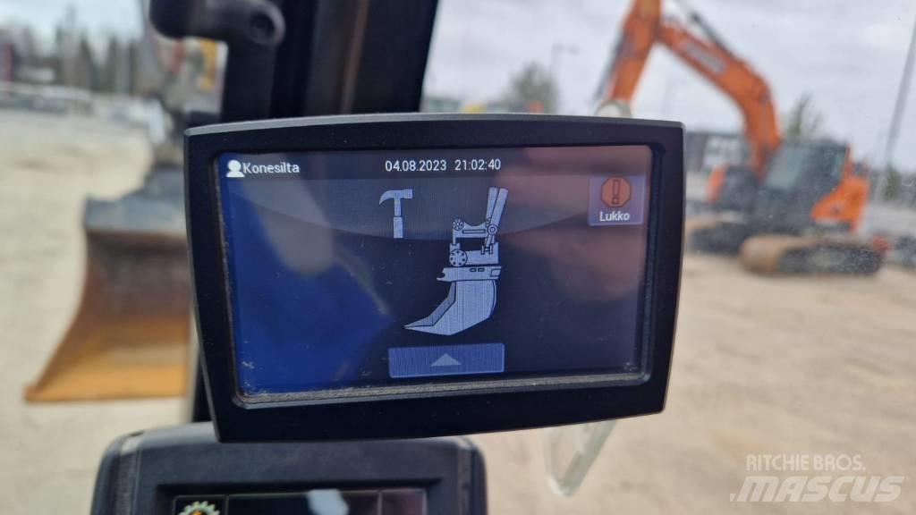 JCB JZ 140 LC Rupsgraafmachines