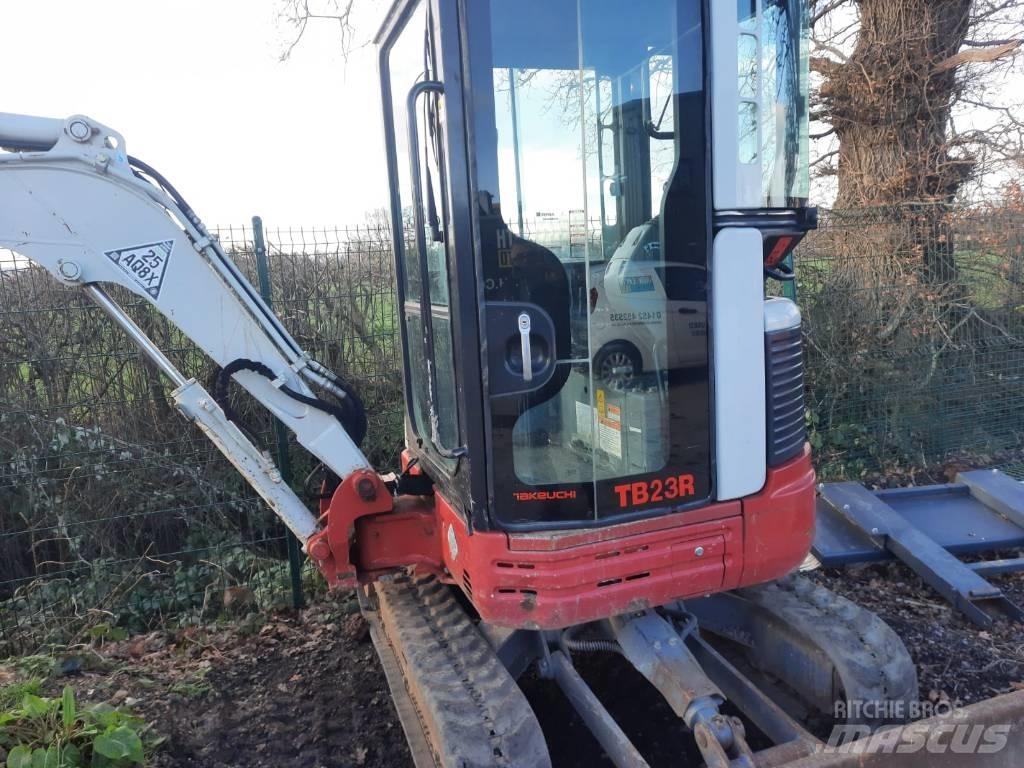 Takeuchi TB23 Minigraafmachines < 7t
