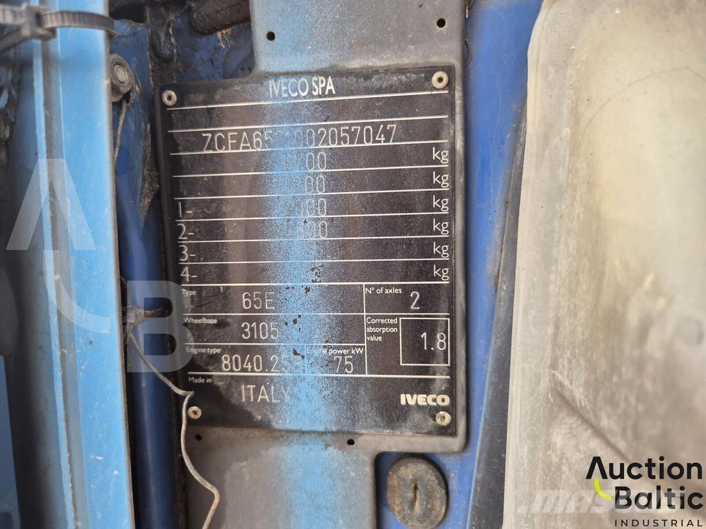 Iveco 65E10 Schuifzeilopbouw