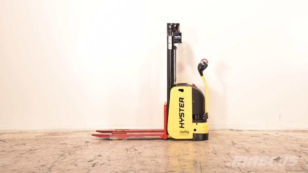 Hyster S 1.0-24 Stapelaar meeloop