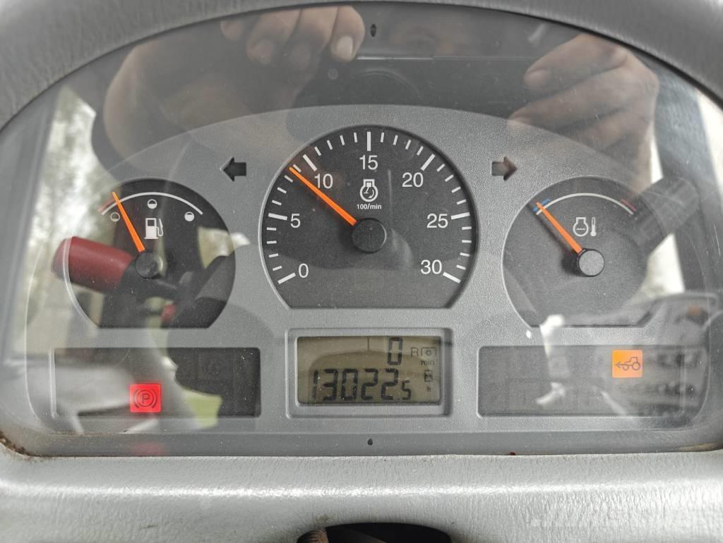 Valtra C 150 Tractoren