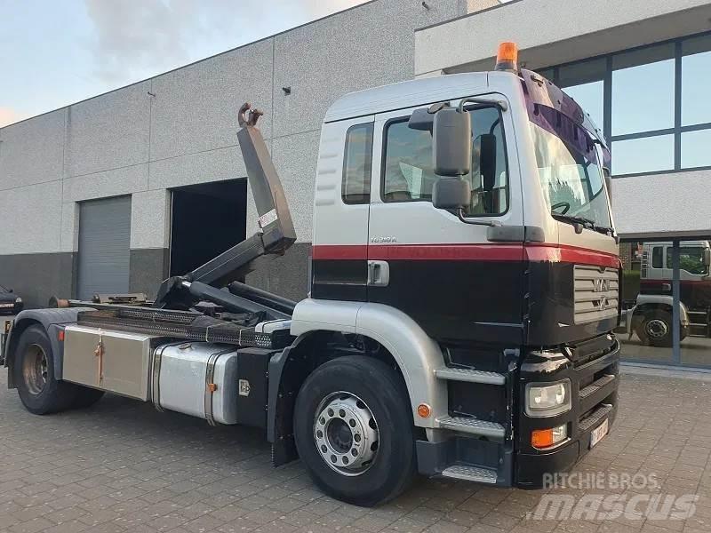 MAN TG 310 A Vrachtwagen met containersysteem