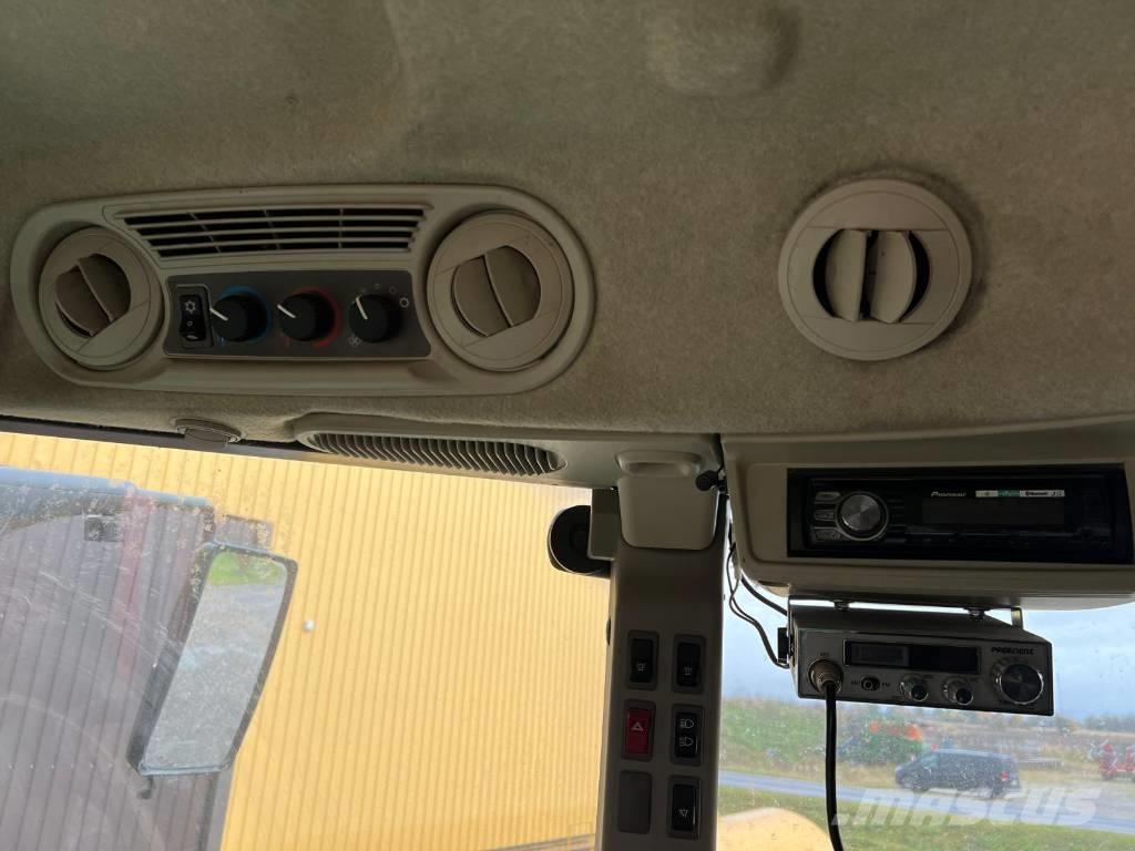 John Deere R4040i Zelfrijdende spuitmachines