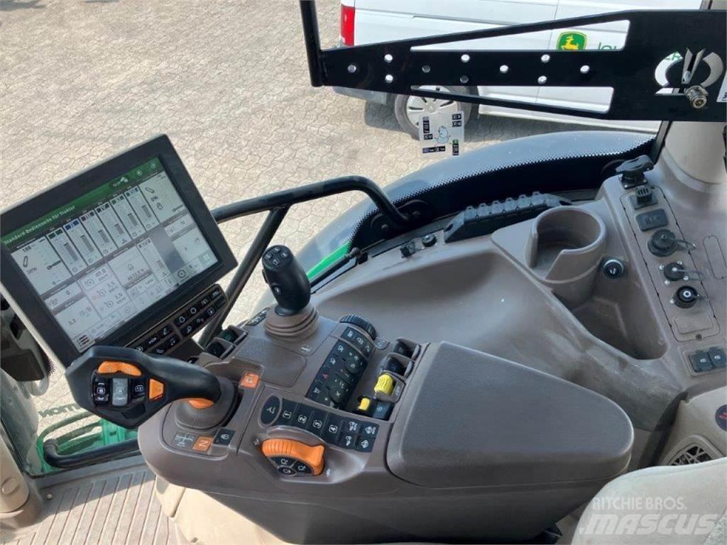 John Deere 6155R Tractoren