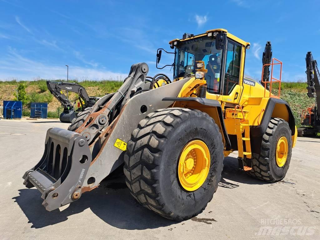 Volvo L 220 H Wielladers