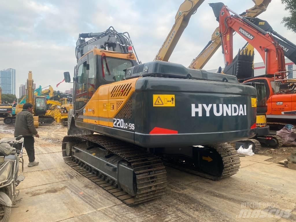 Hyundai R220LC-9S Rupsgraafmachines