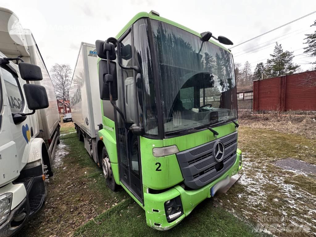 Mercedes-Benz Econic Bakwagens met gesloten opbouw