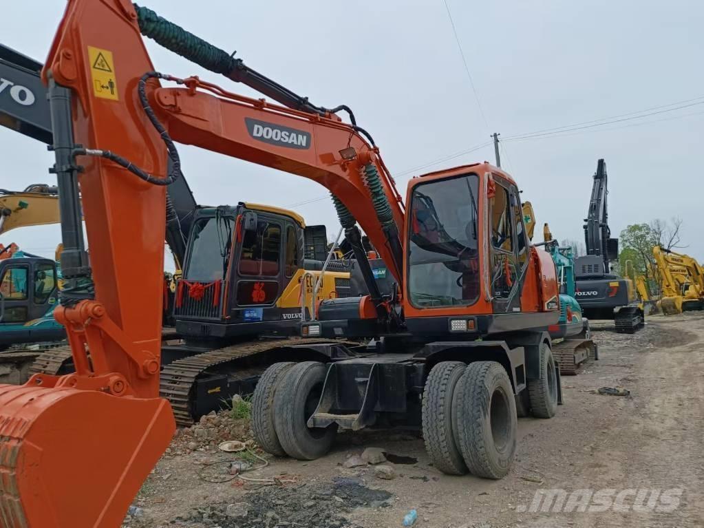 Doosan 150 W-7 Wielgraafmachines