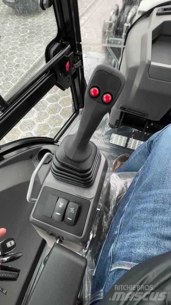 Hidromek 102B Graaf-laadcombinaties