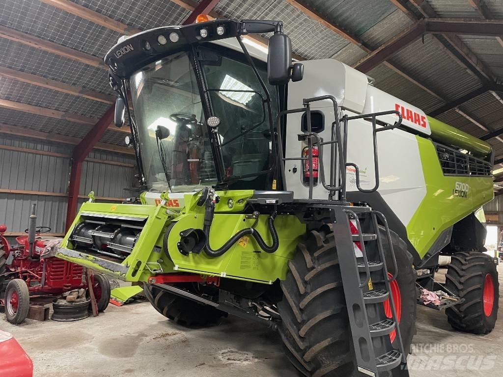 CLAAS Lexion 6700 Maaidorsmachines