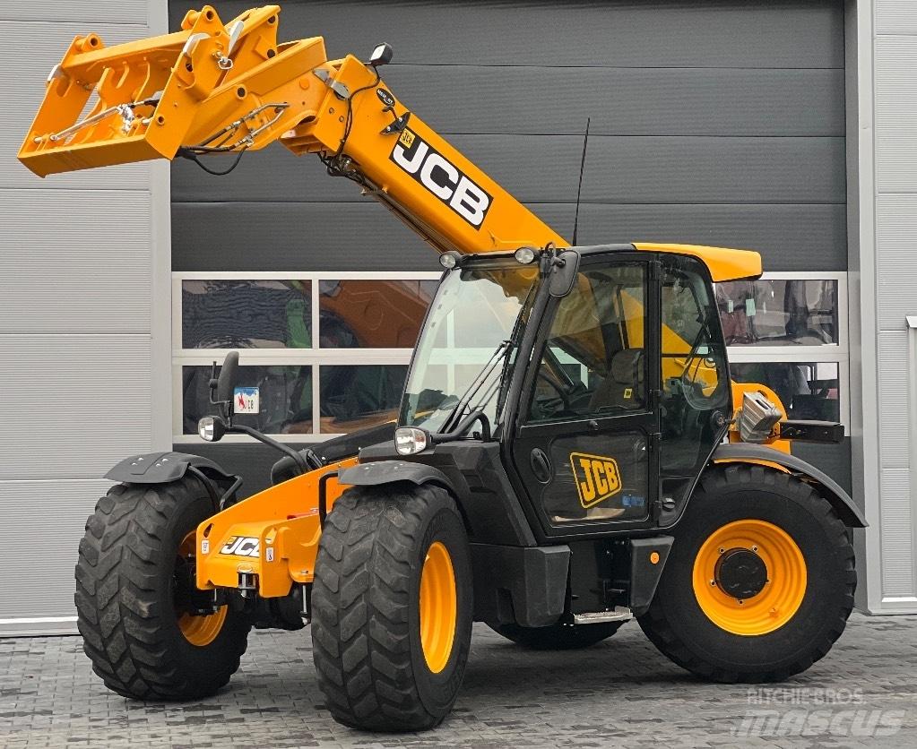 JCB 541-70 Agri Plus Verreikers