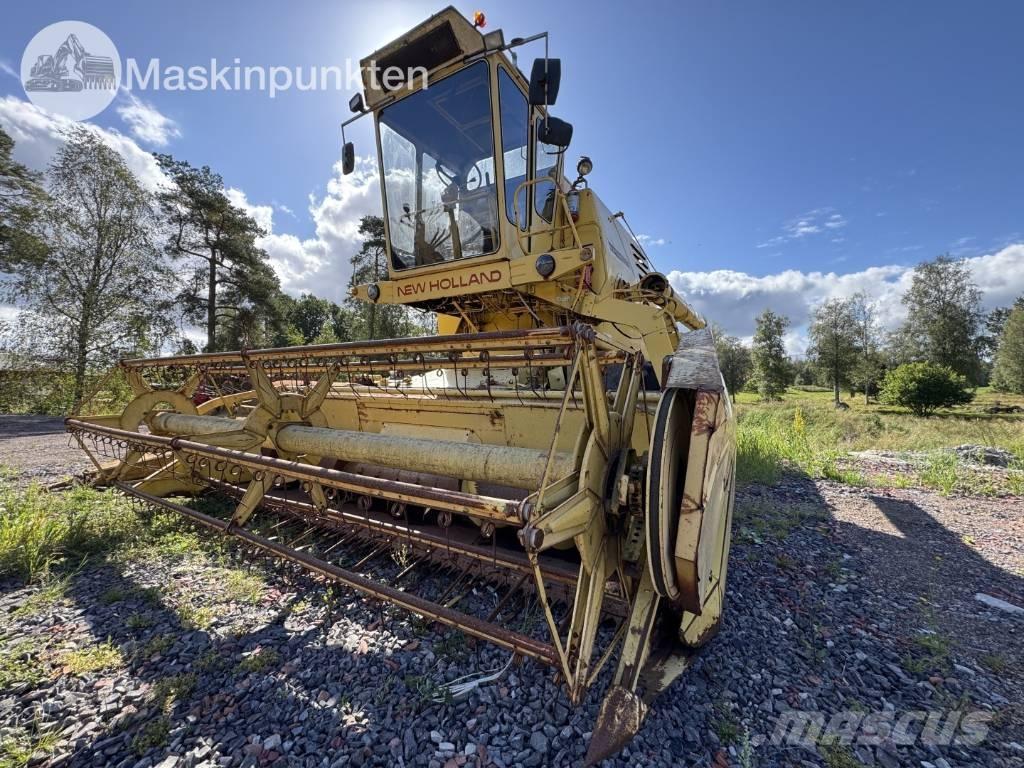 New Holland 1530 Maaidorsmachines