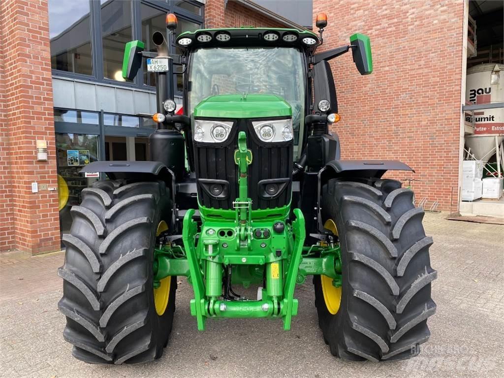 John Deere 6R250 Tractoren