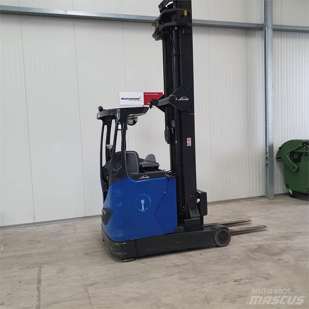 Linde R16HD Reachtruck voor hoog niveau