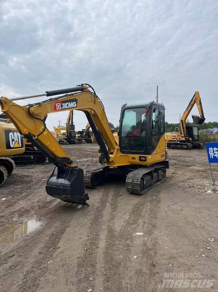 XCMG 60 DA Minigraafmachines < 7t
