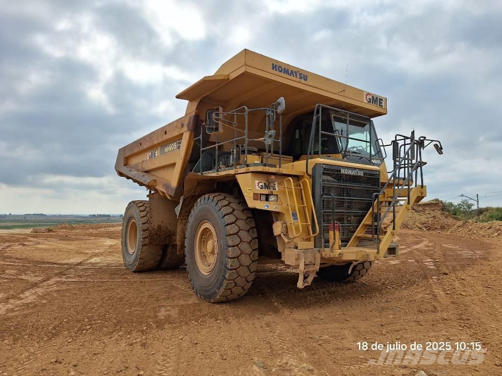 Komatsu HD605-7EO Starre dumptrucks