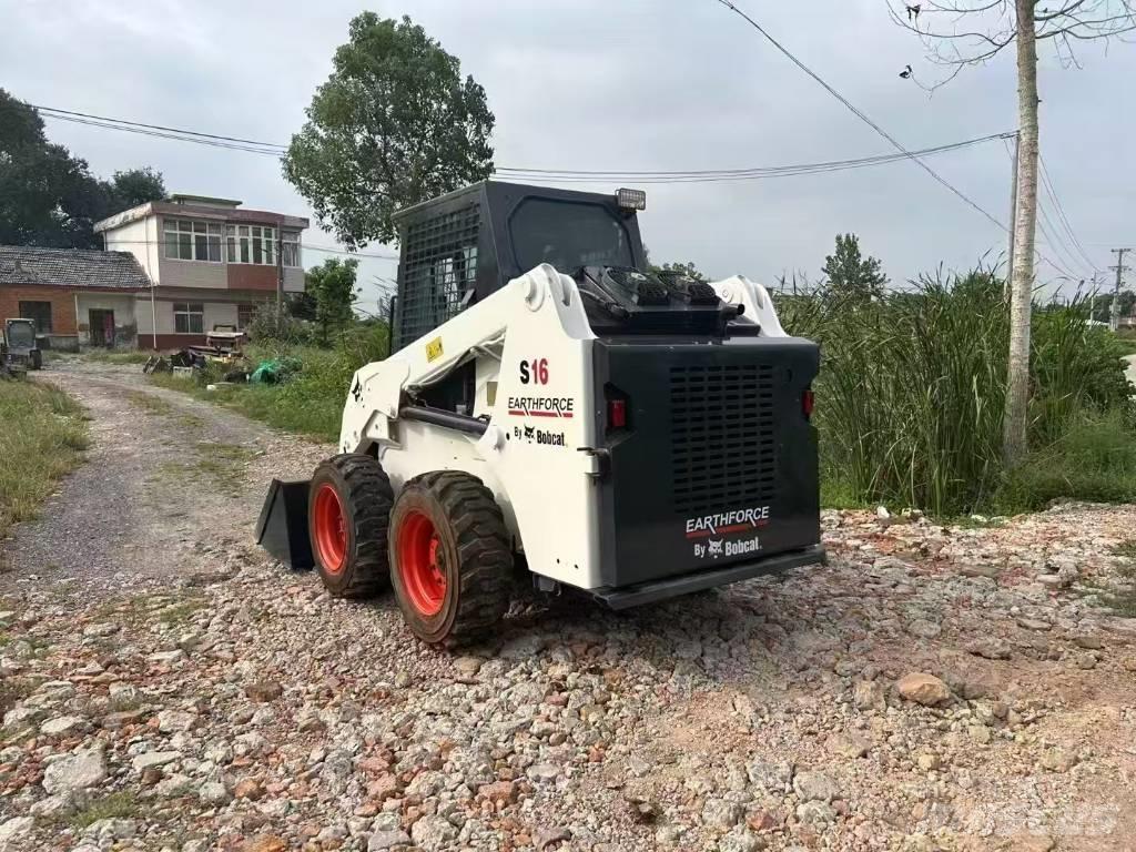 Bobcat S 16 Schrankladers