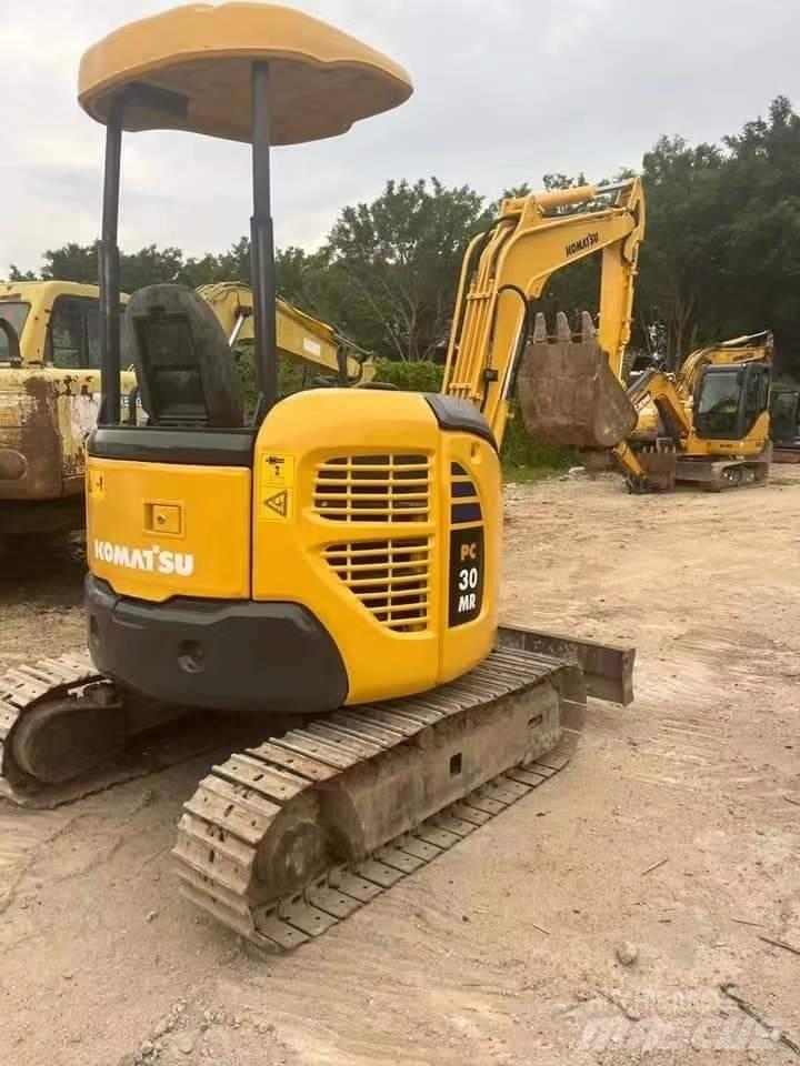 Komatsu PC 30 Rupsgraafmachines