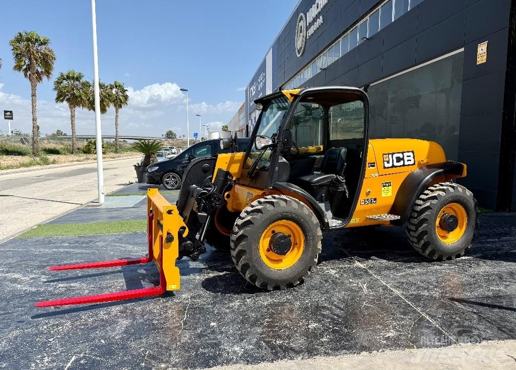JCB 527-55 Verreikers