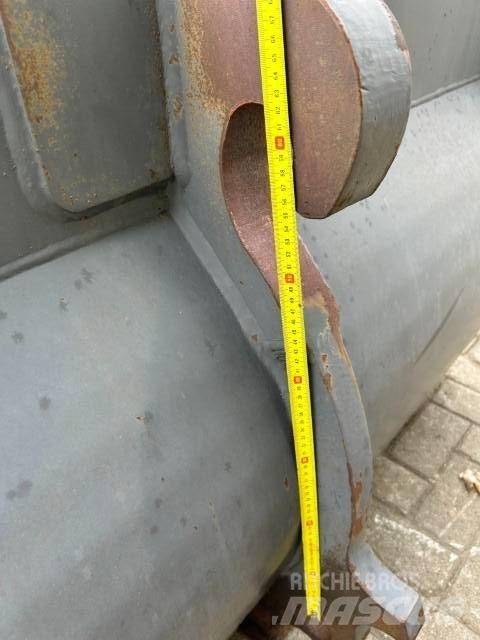 Volvo Shovel bak Bakken