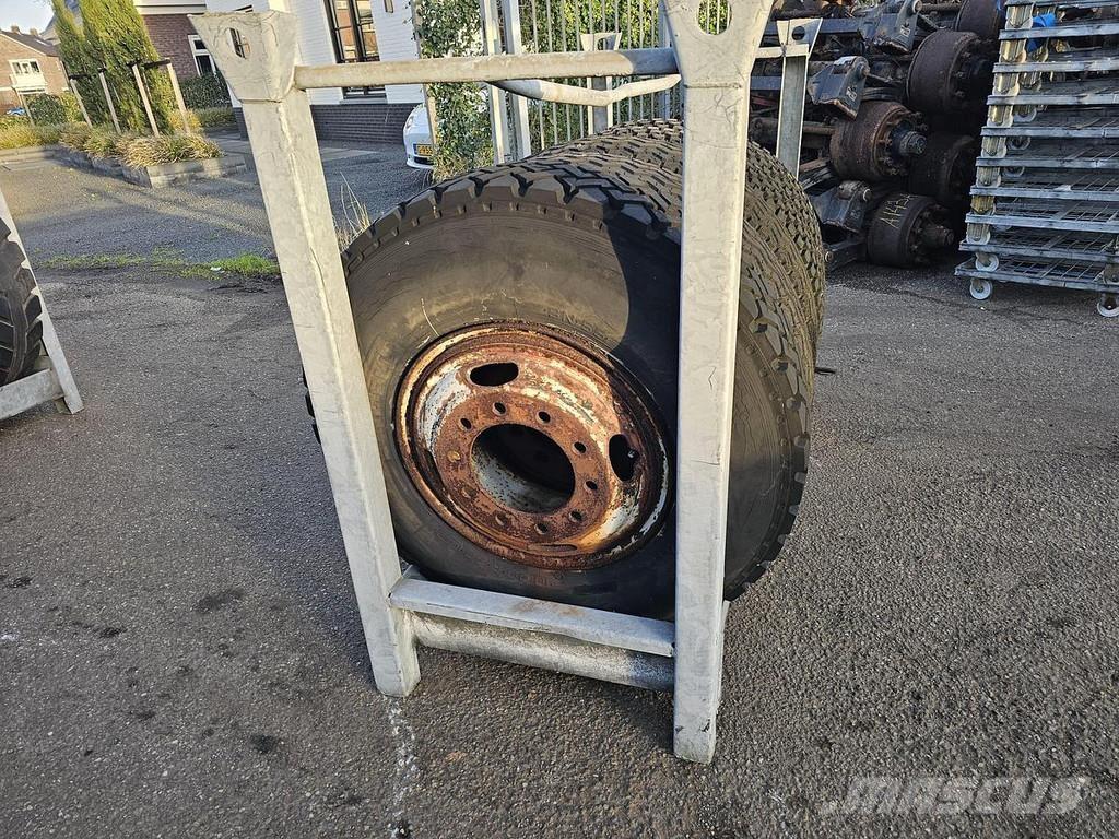  Several 1000 X 20 Zonder opbouw