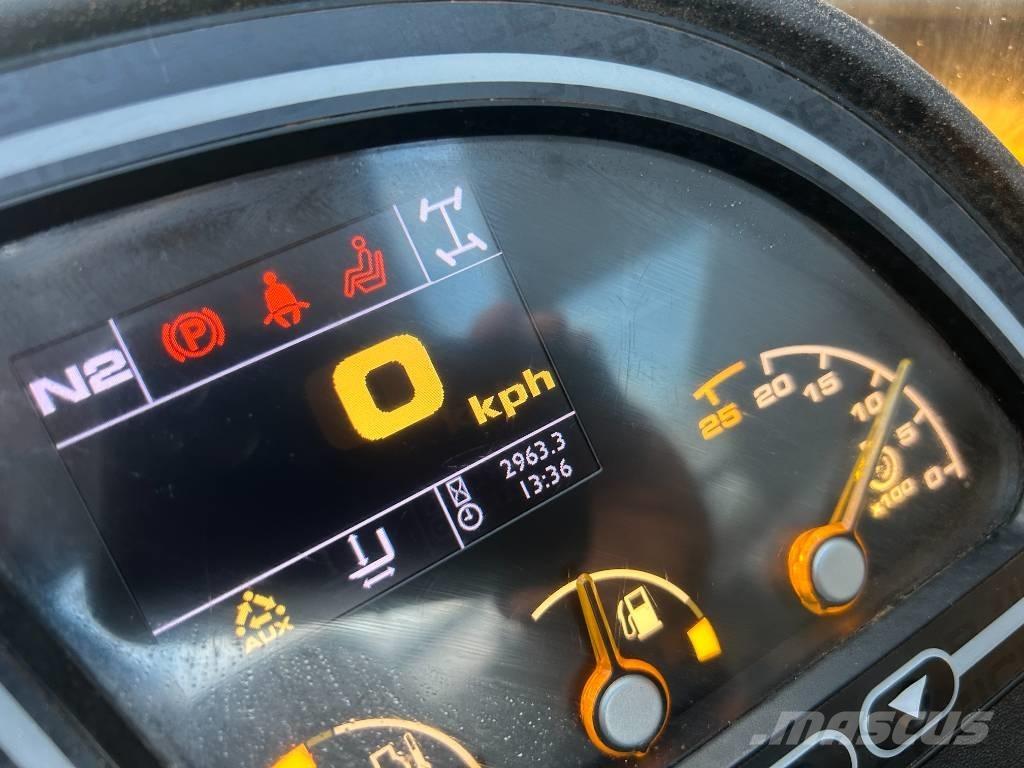 JCB 540-140 Hi Viz Verreikers