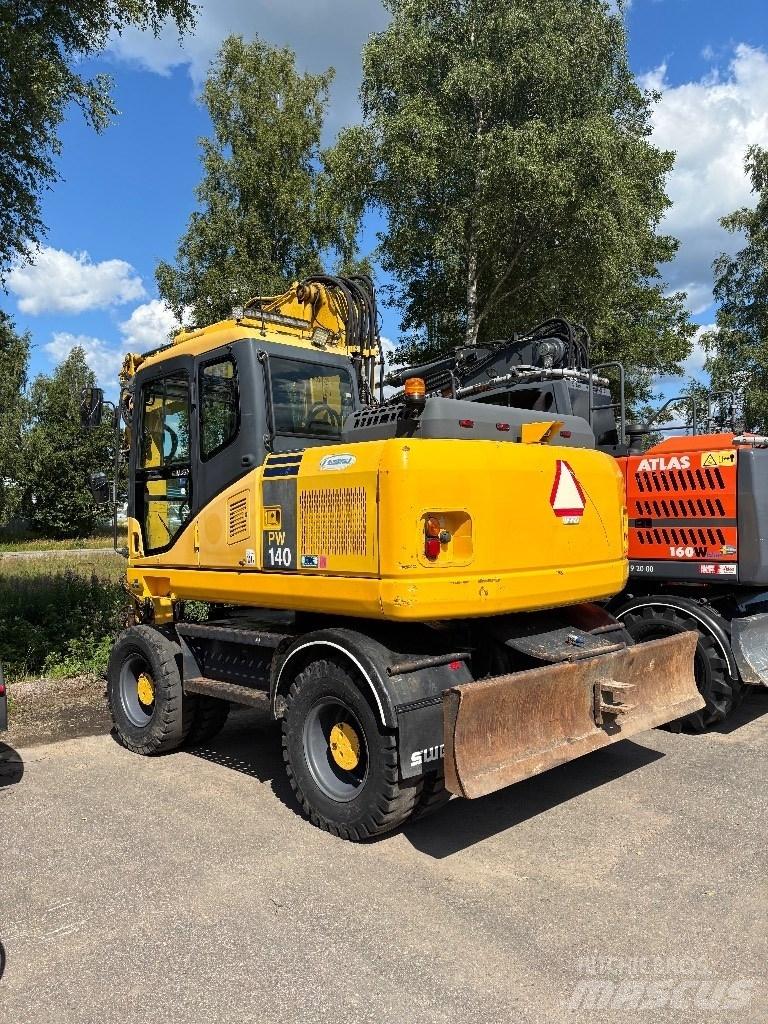 Komatsu PW 140-7 Wielgraafmachines