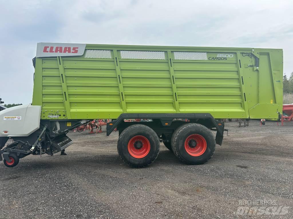 CLAAS Cargos 8500 Opraapwagens