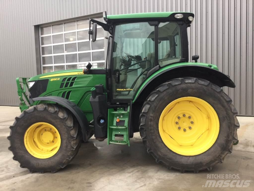 John Deere 6130R Tractoren