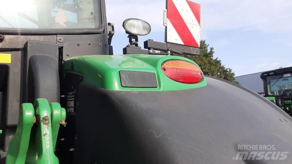 John Deere 6250 R Tractoren