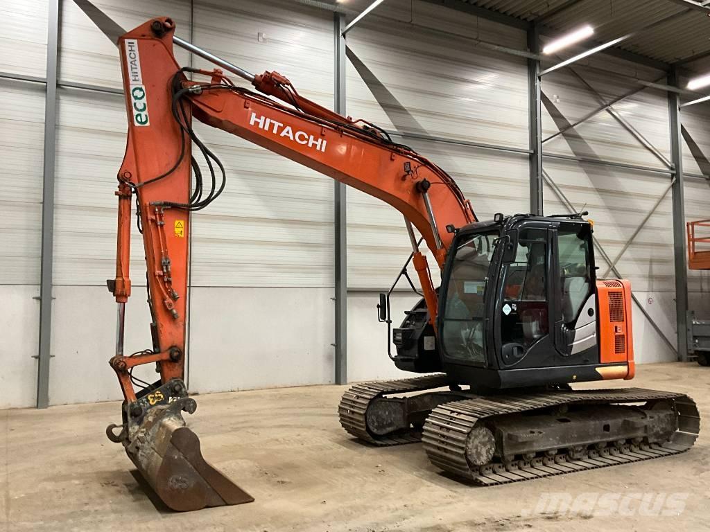 Hitachi ZX 135 US-6 Rupsgraafmachines
