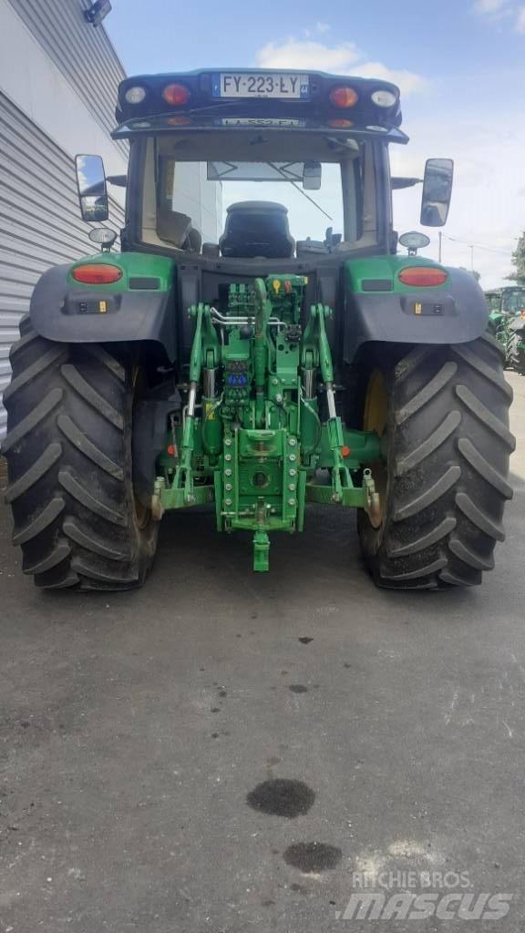 John Deere 6155R Tractoren