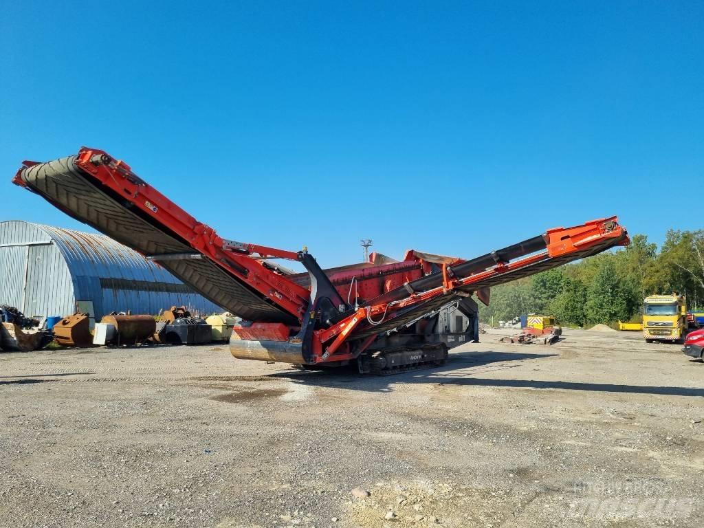 Sandvik QE 441 Mobiele zeefinstallaties