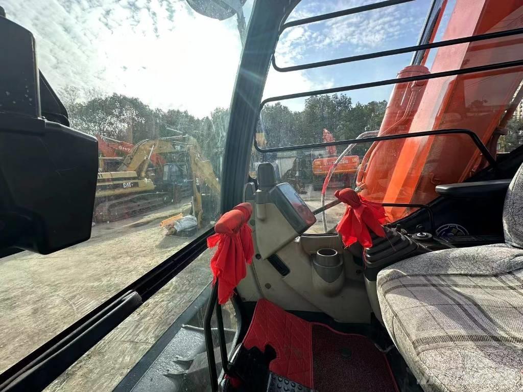 Hitachi ZX 70 Rupsgraafmachines