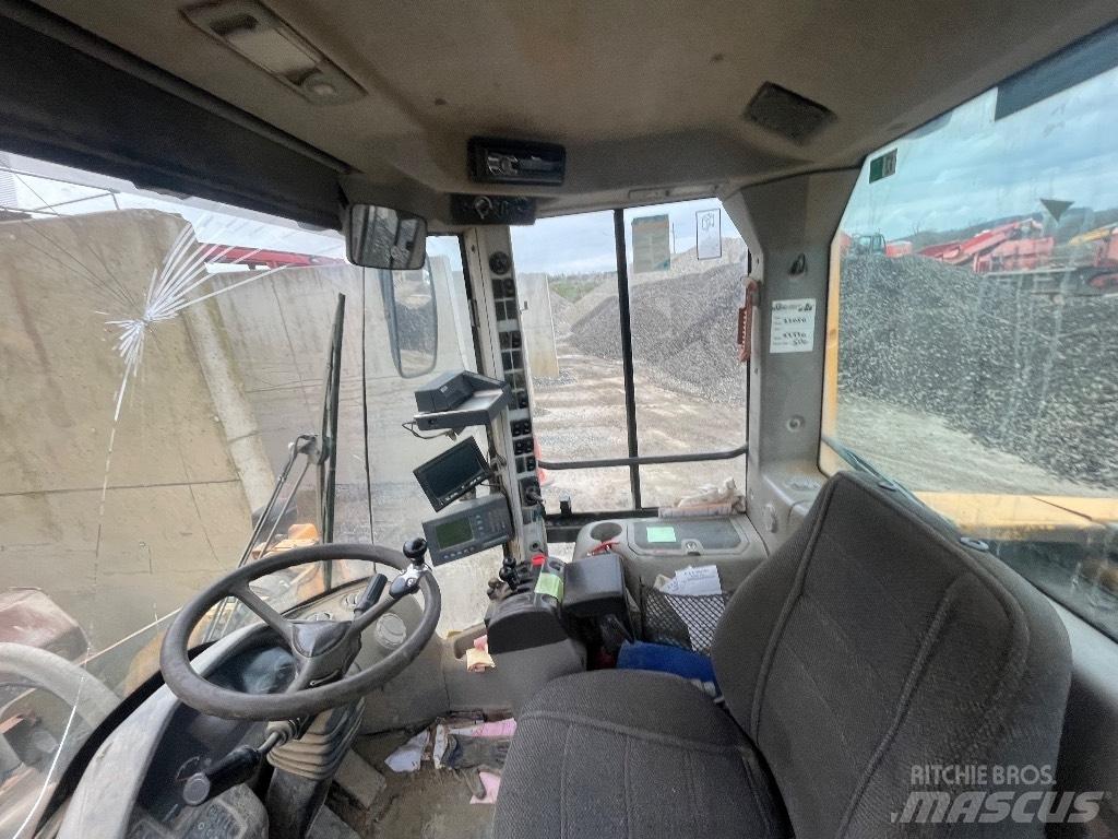 Volvo L 180 F Wielladers