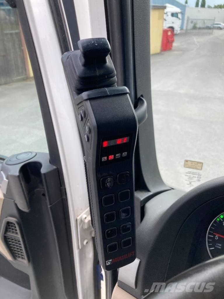 MAN TGX 26.500 6X2 Vrachtwagen met containersysteem