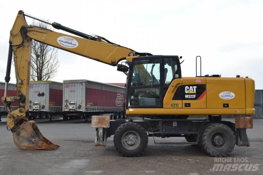 CAT M 322F Wielgraafmachines