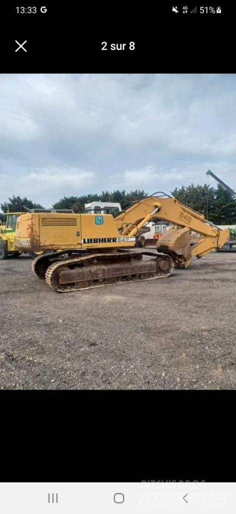 Liebherr R 942 Rupsgraafmachines