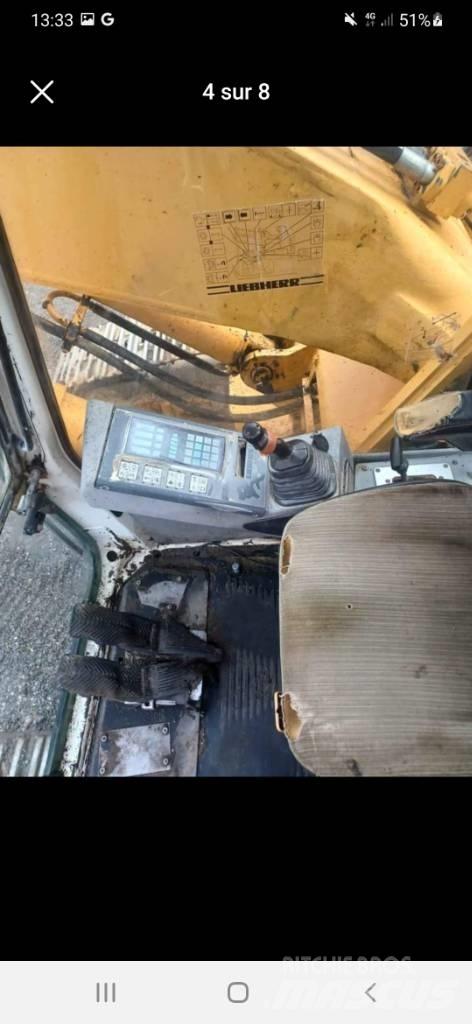 Liebherr R 942 Rupsgraafmachines