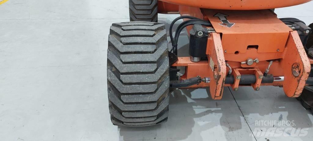 JLG 450 AJ Knikarmhoogwerkers