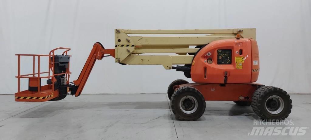 JLG 450 AJ Knikarmhoogwerkers