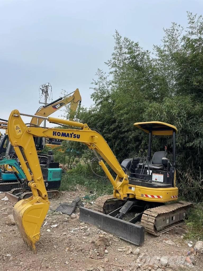 Komatsu PC35 Minigraafmachines < 7t