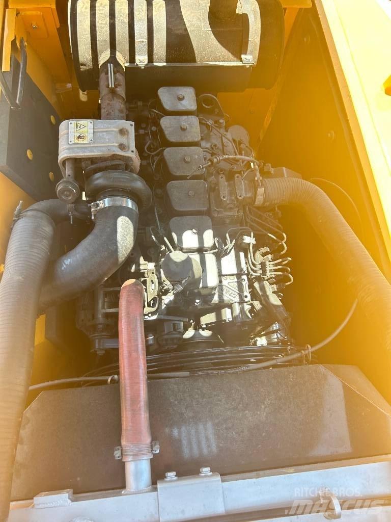 Hyundai 210w-9 Wielgraafmachines