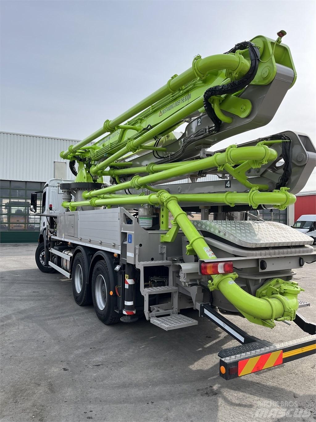 Zoomlion ZL 36 Betonpomptrucks