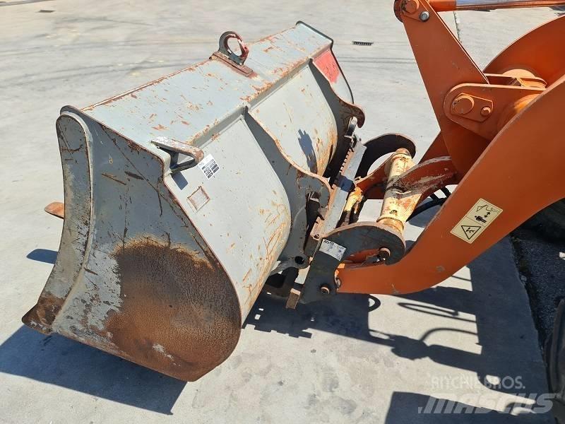 Atlas AR75e Wielladers