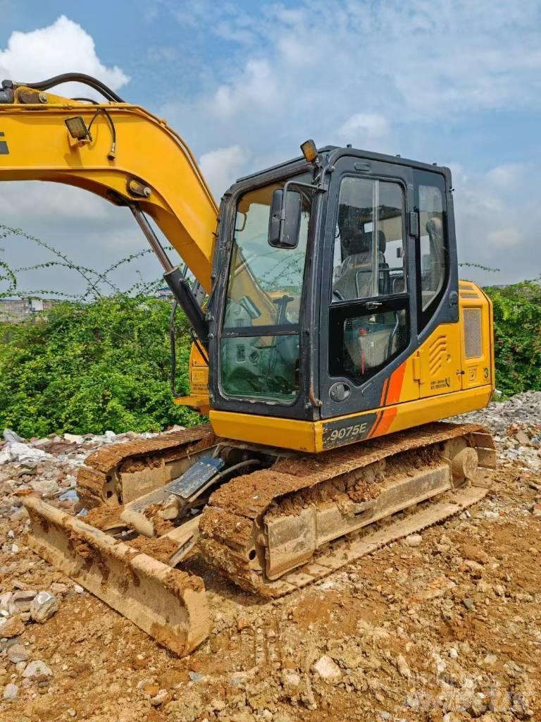 LiuGong 9075 E Minigraafmachines < 7t