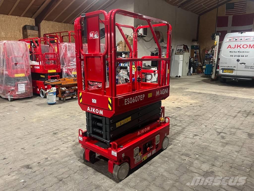 Magni ES 0607 DC Schaarhoogwerkers