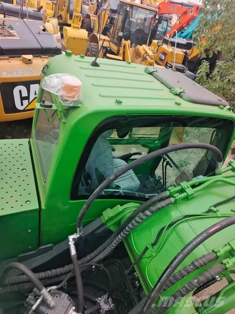 Hyundai R 305 LC-9T Rupsgraafmachines