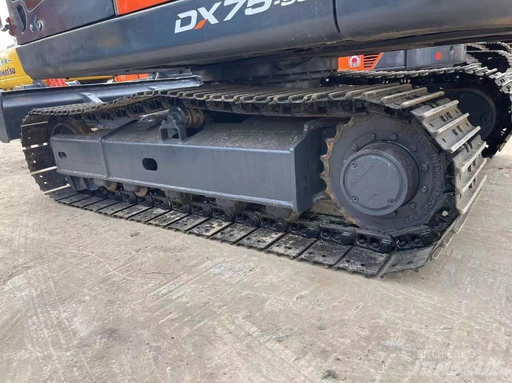 Doosan DX 75 Rupsgraafmachines
