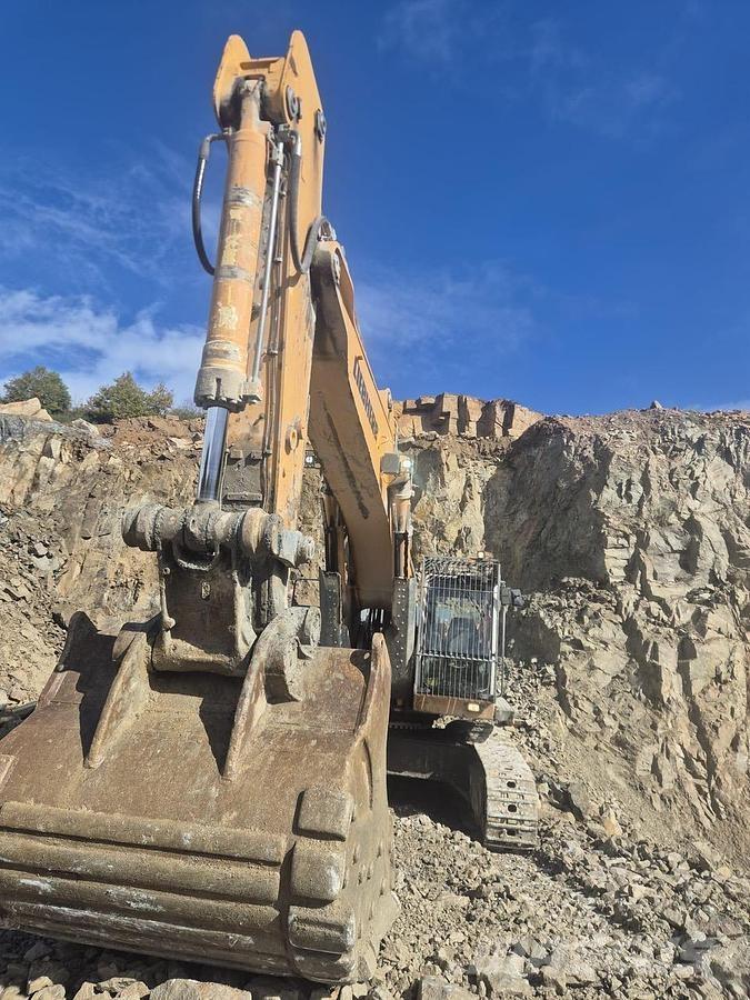 Liebherr R964 HDSL Rupsgraafmachines